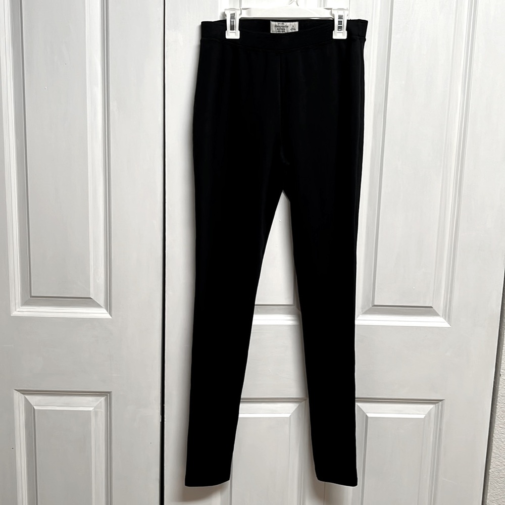 Abercrombie & Fitch Black Mid Rise Legging Size M